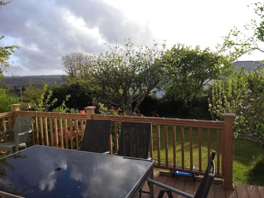Dingley Dell - Superb Location For Truro In Private Accommodation Perranwell Exterior photo